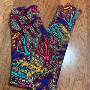 Lularoe Tween Disney leggings never worn